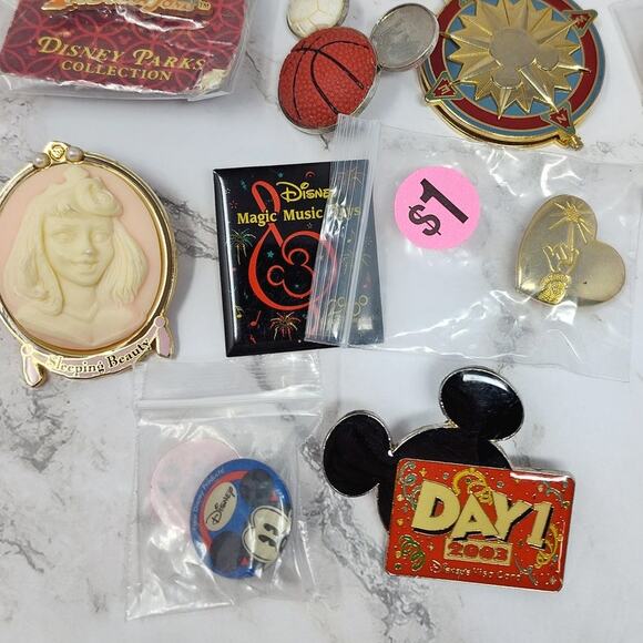 Disney Enamel Pin Lot (10) AS IS - Perfect for Crafts - Picture 4 of 5